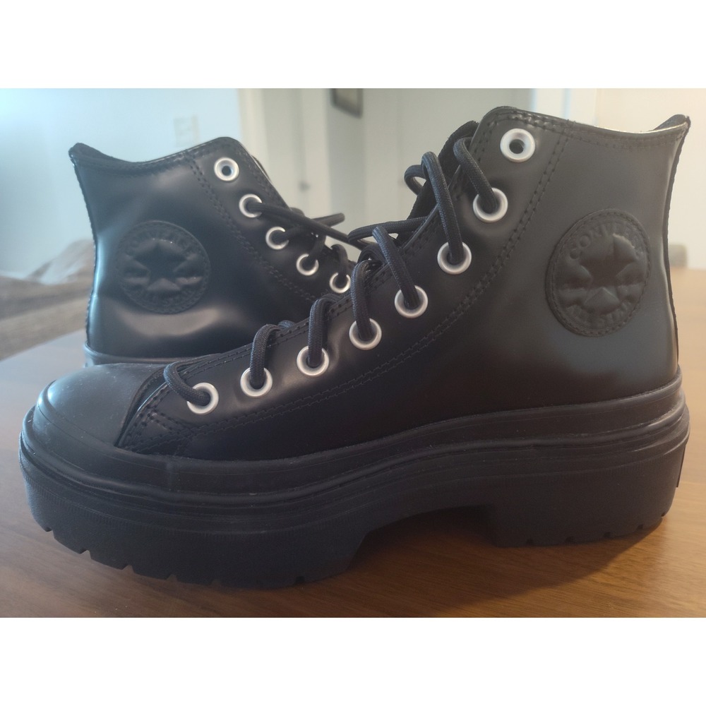 Converse Chuck Taylor All Star Lugged 2.0 High Top Black Platform Boots Sneaker